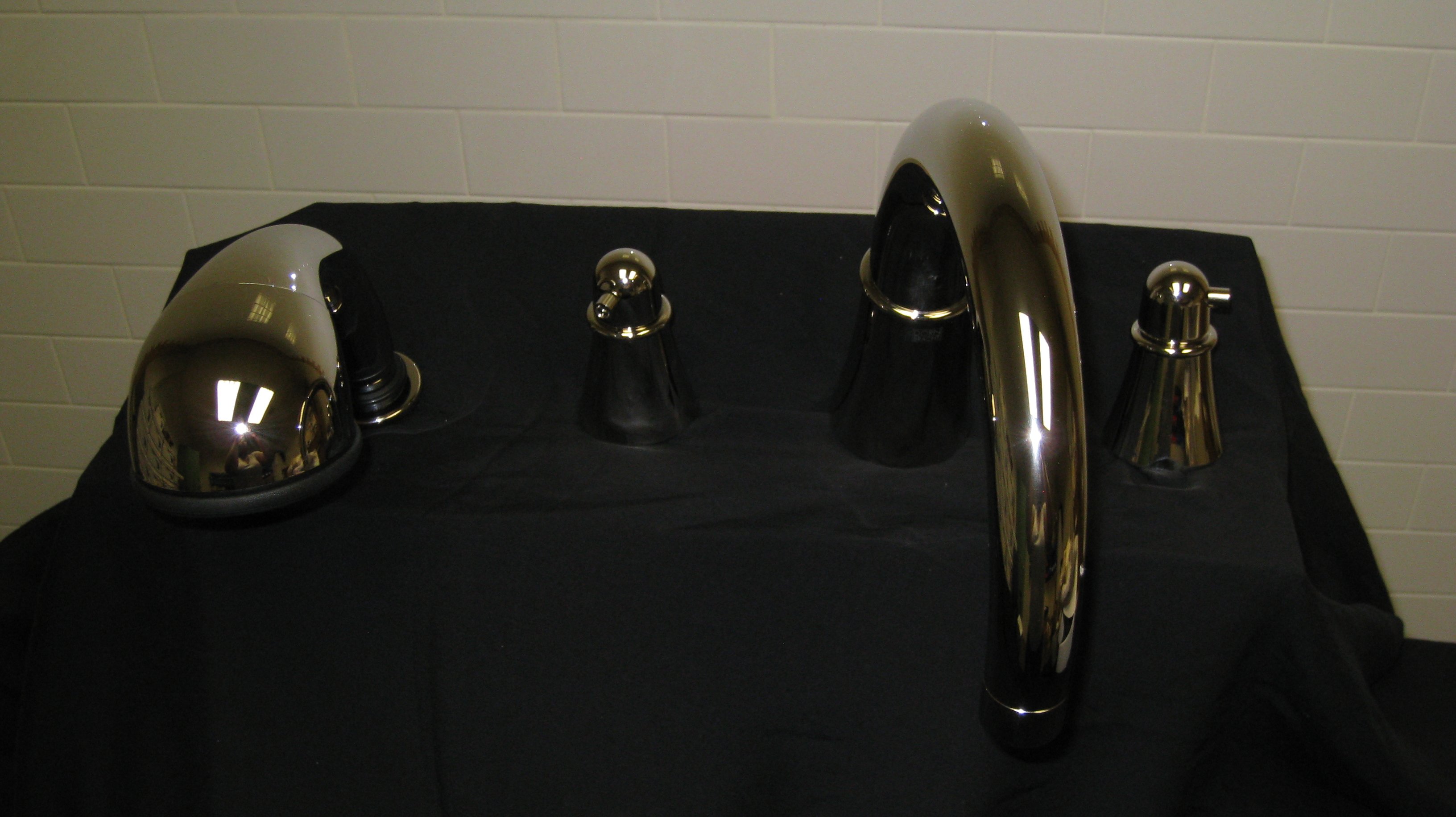 Dornbracht 27512325-08 Deck Mount Tub And Shower Trim In Polished Nickel