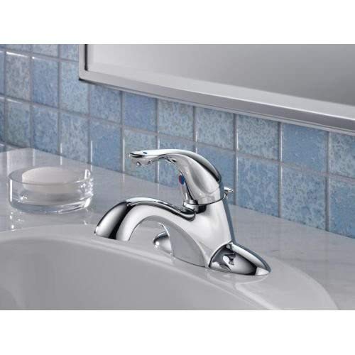 Delta 523LF-HGMHDF HDF Single Handle Centerset Lavatory Faucet In Chrome