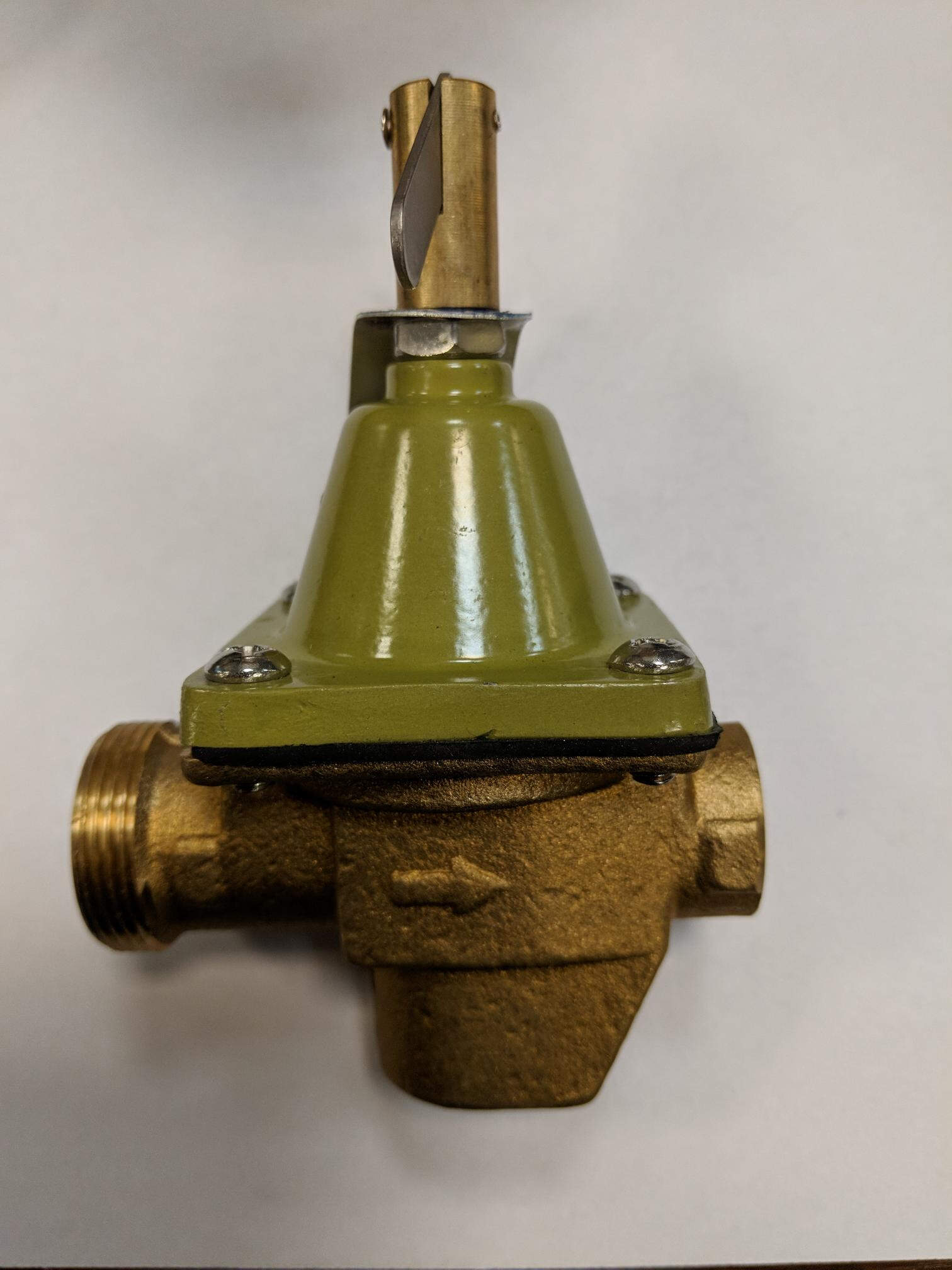 Granite GPRV56F Brass Pressure Regulator Water Valve, 1/2" Union NPT Female x NPT Female