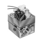 Honeywell V400A1095/U 120 VAC Standing Pilot Gas Valve with 3/4" X 3/4" Inlet\Outlet