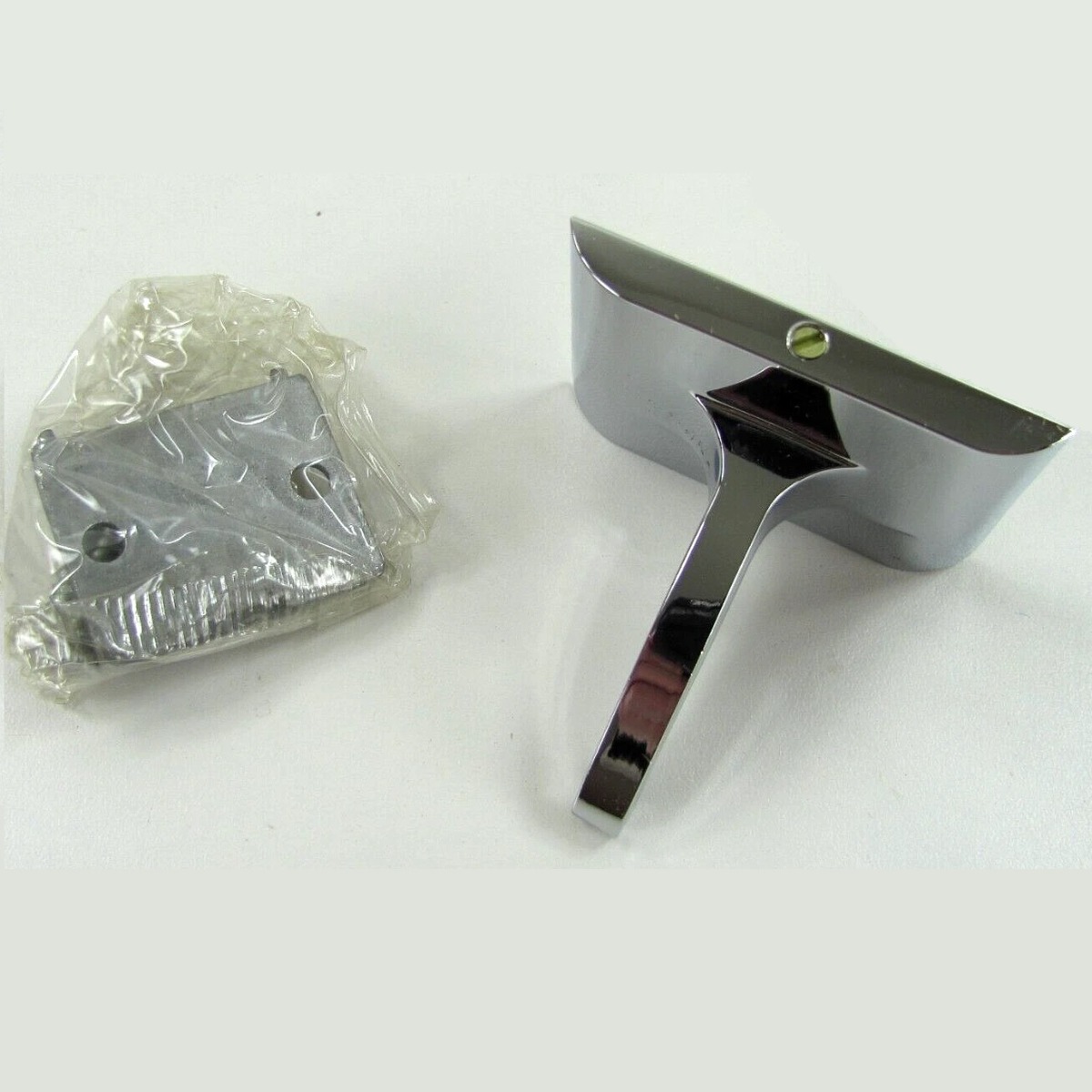 Hall-Mack HM-681-PC Robehook in Polished Chrome